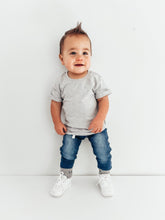 Load image into Gallery viewer, Basic Tee - Grey
