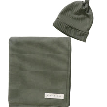 Load image into Gallery viewer, Moss Ribbed Stretch Swaddle
