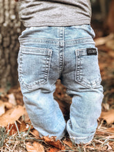 Load image into Gallery viewer, Light Wash Denim

