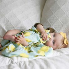 Load image into Gallery viewer, DOLLY LANA  Bamboo Muslin Swaddle - Lemon Zest
