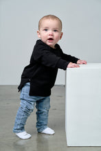 Load image into Gallery viewer, Light Wash Distressed Denim
