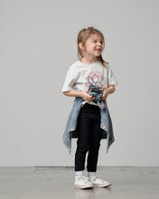Load image into Gallery viewer, Limitless Tee - Light Heather Grey
