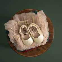 Load image into Gallery viewer, The Olivia

