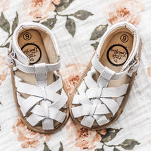 Load image into Gallery viewer, The Closed Toe Sandal
