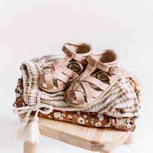 Load image into Gallery viewer, The Closed Toe Sandal
