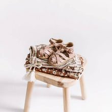Load image into Gallery viewer, The Closed Toe Sandal
