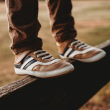 Load image into Gallery viewer, The Henry Low Top
