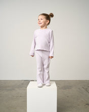 Load image into Gallery viewer, Long Sleeve Ribbed Lettuce Trim Tee - Lilac
