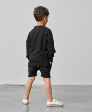 Load image into Gallery viewer, Pullover - Black
