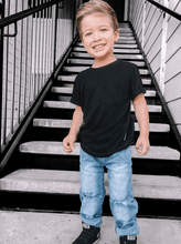 Load image into Gallery viewer, Relaxed Fit Distressed Denim
