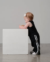 Load image into Gallery viewer, Ribbed Tank - Black

