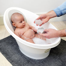 Load image into Gallery viewer, Shnuggle Wishy Bath Toy
