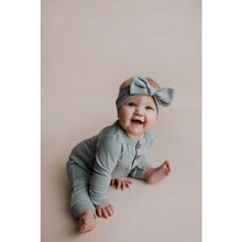 Load image into Gallery viewer, Baby Ribbed Playsuit with Pockets and Bow
